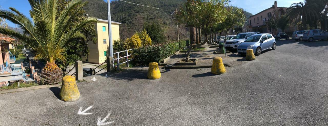 Appartamento 50Mt Dal Mare E Dalla Stazione Deiva Marina Exterior foto